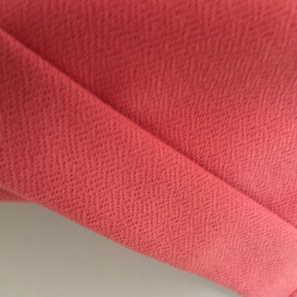 Cute little short sleeve top XL NWOT - Picture 4 of 8